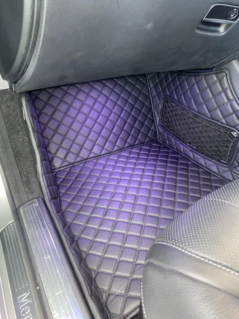 Karpet mobil custom jahit Fluxury. Hubungi kami untuk menjadi distributor 